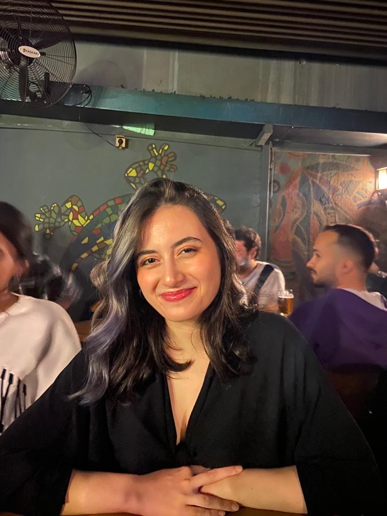 Üniversiteli Ders Veriyor Sümeyye Kütük 