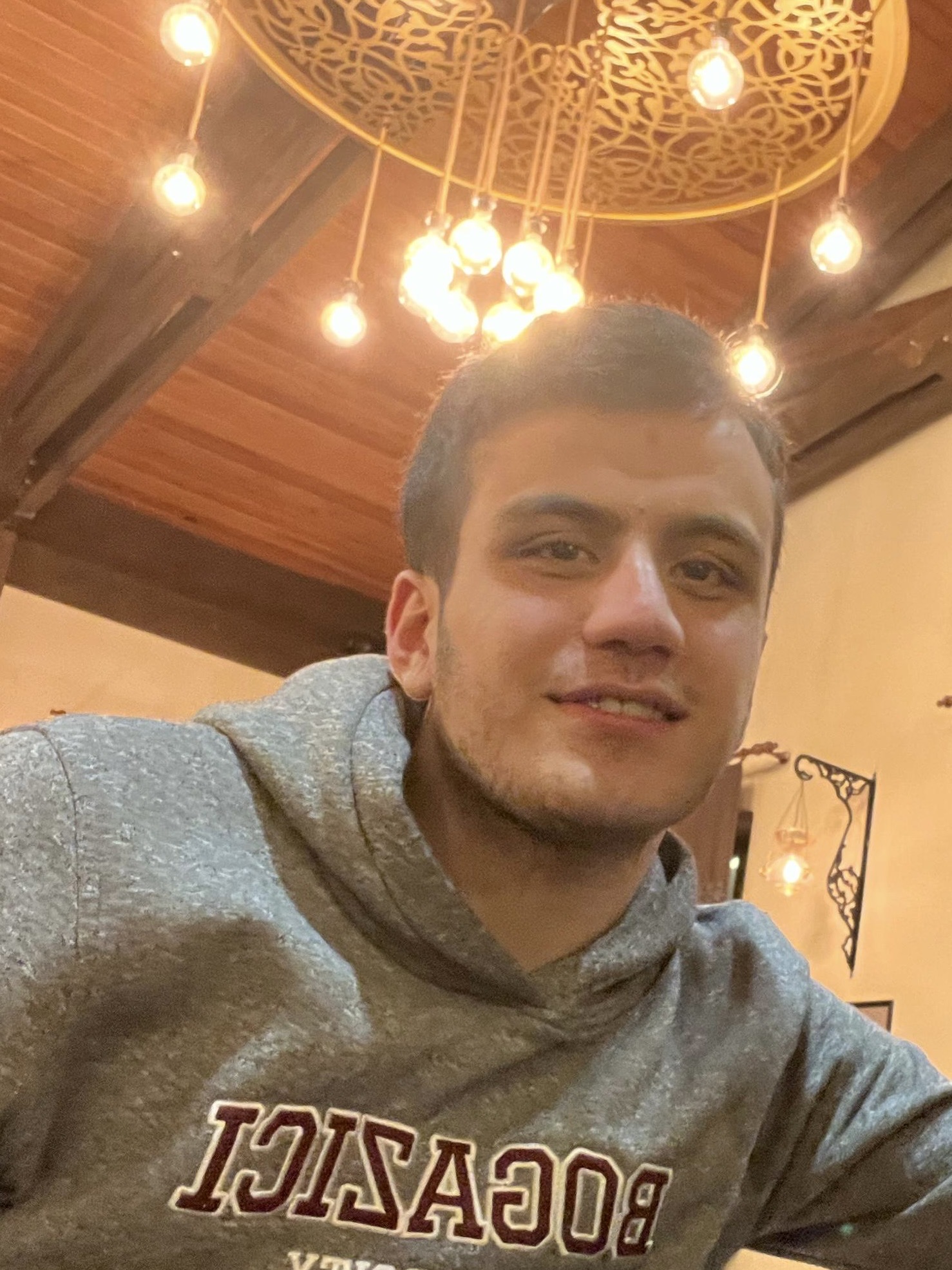 Üniversiteli Ders Veriyor Enes EREN 