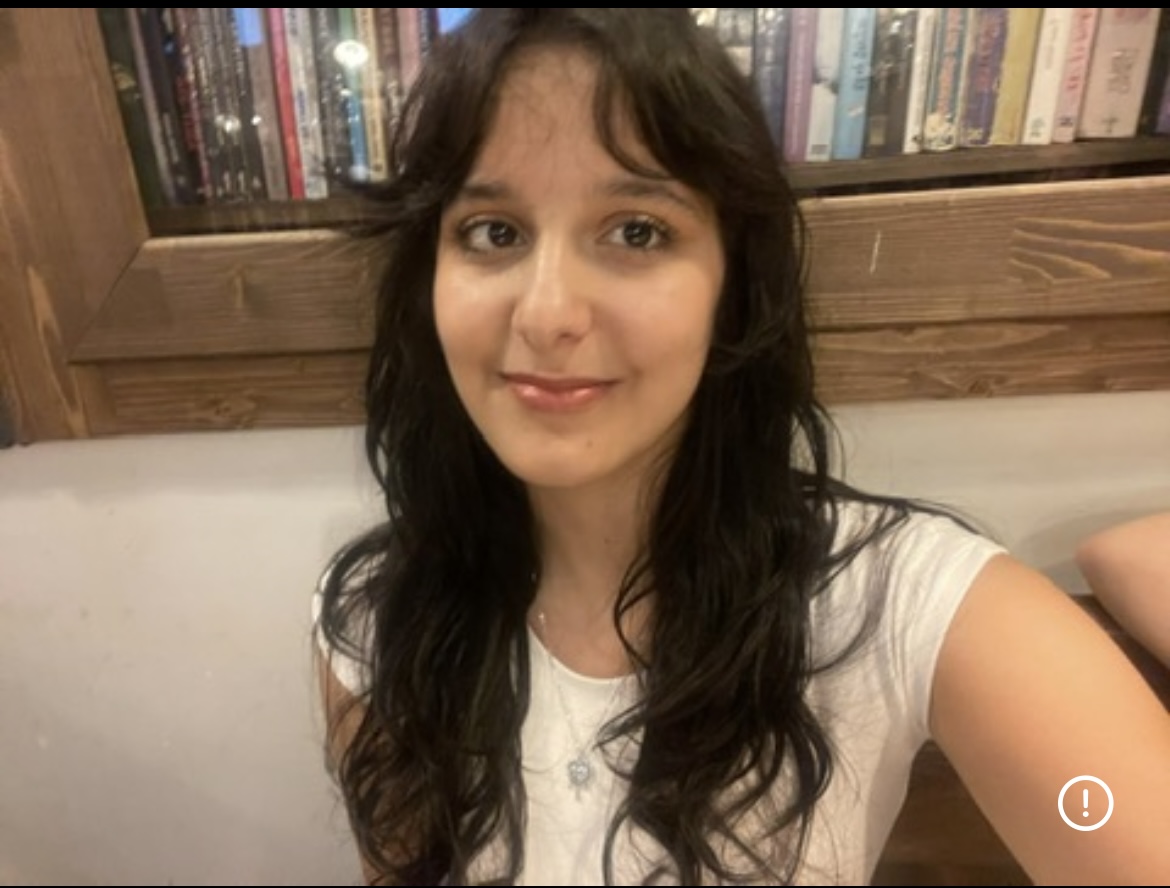 Üniversiteli Ders Veriyor Ayşe Naz Keser 