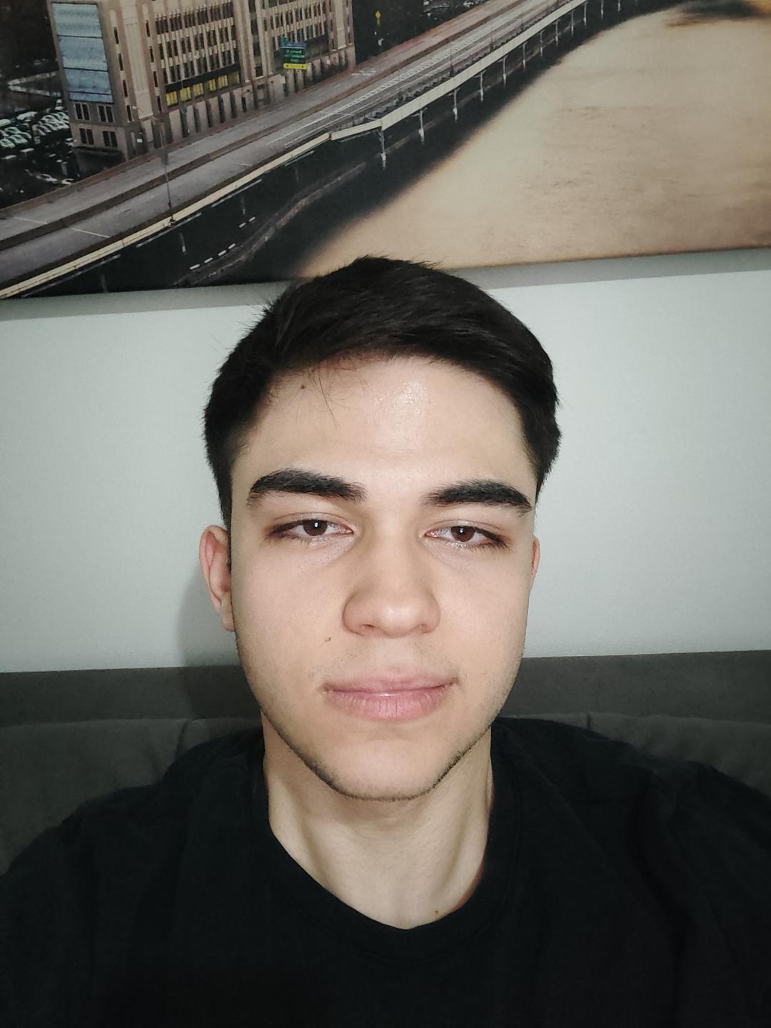 Üniversiteli Ders Veriyor Hamza Eren Tahtalı 