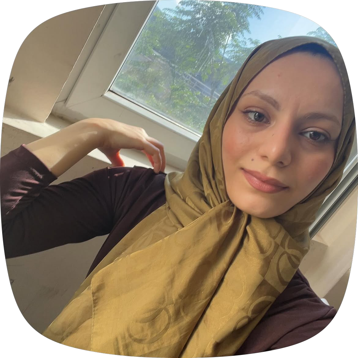 Üniversiteli Ders Veriyor Zeynep Akyol 