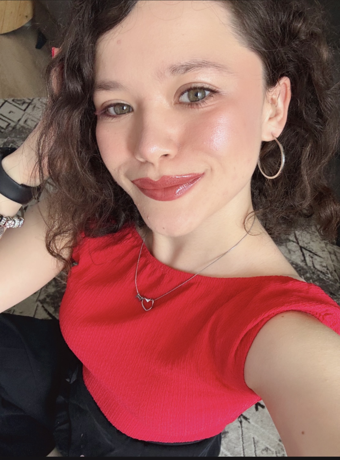 Üniversiteli Ders Veriyor Hatice Sennur Ayyıldız 