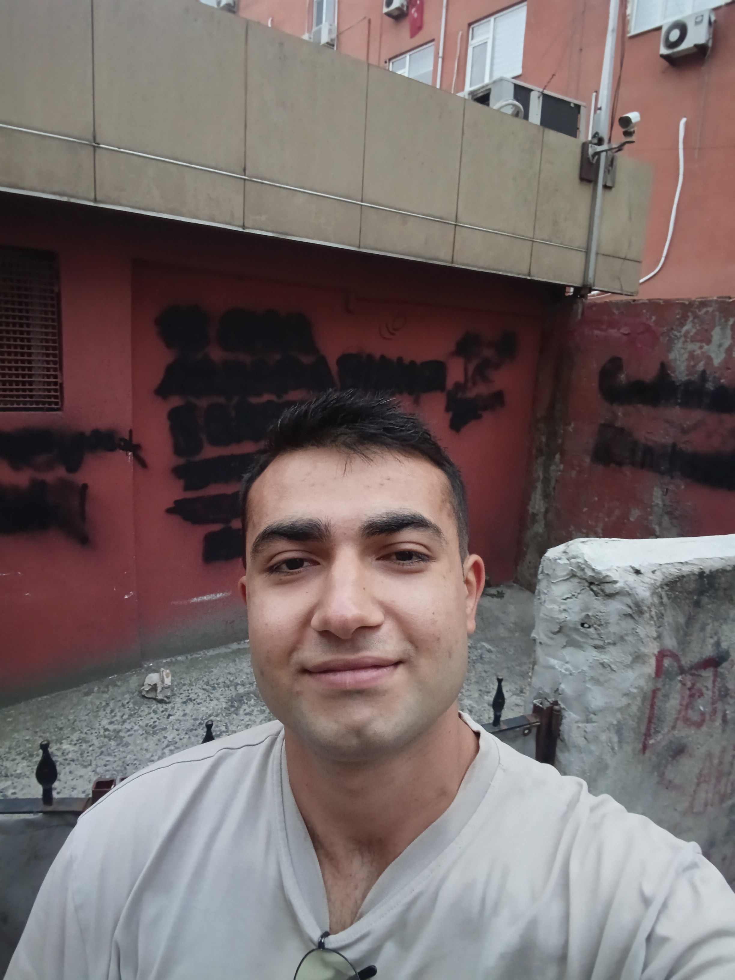 Üniversiteli Ders Veriyor Ali İkbal Pala 