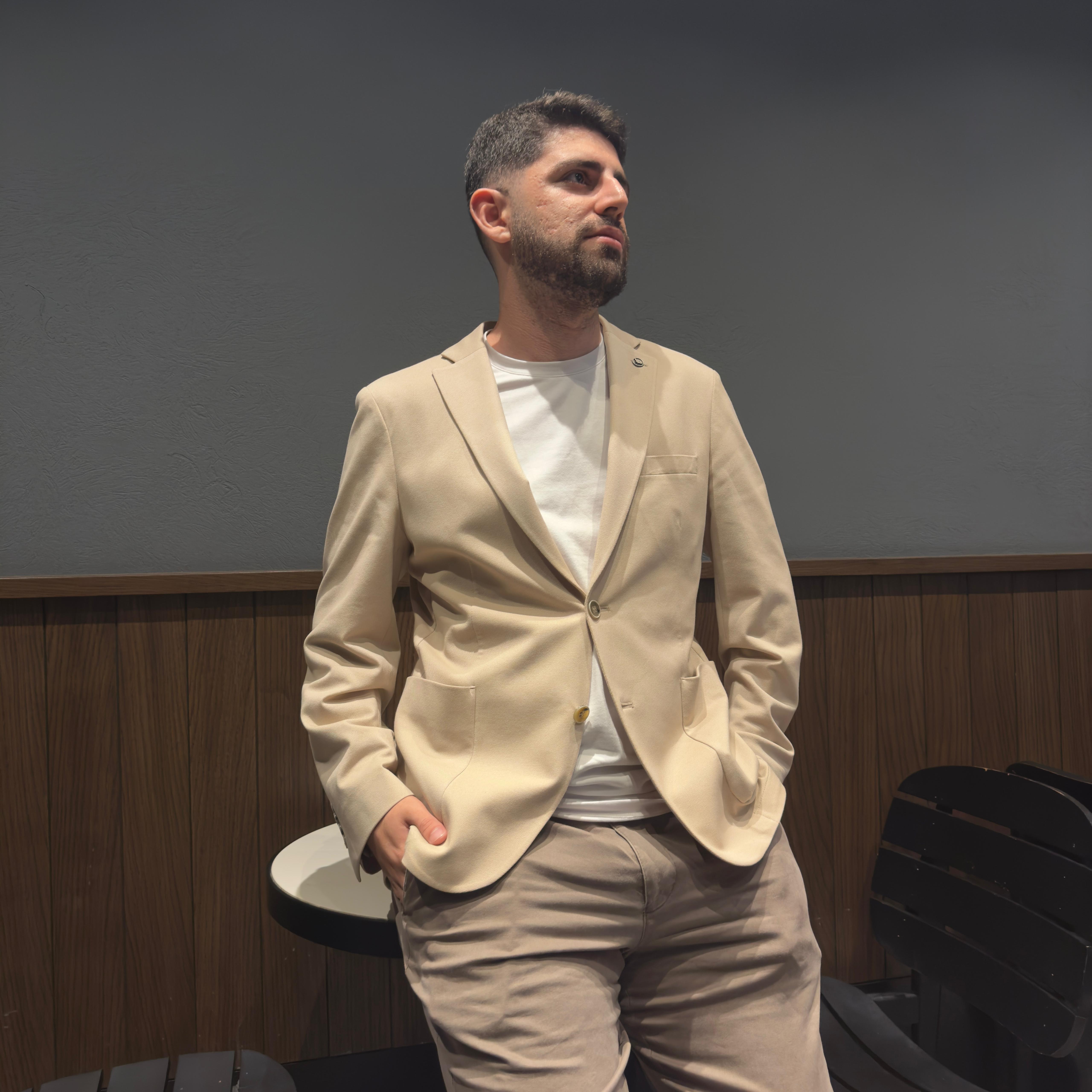 Üniversiteli Ders Veriyor Oktay Gündüz 